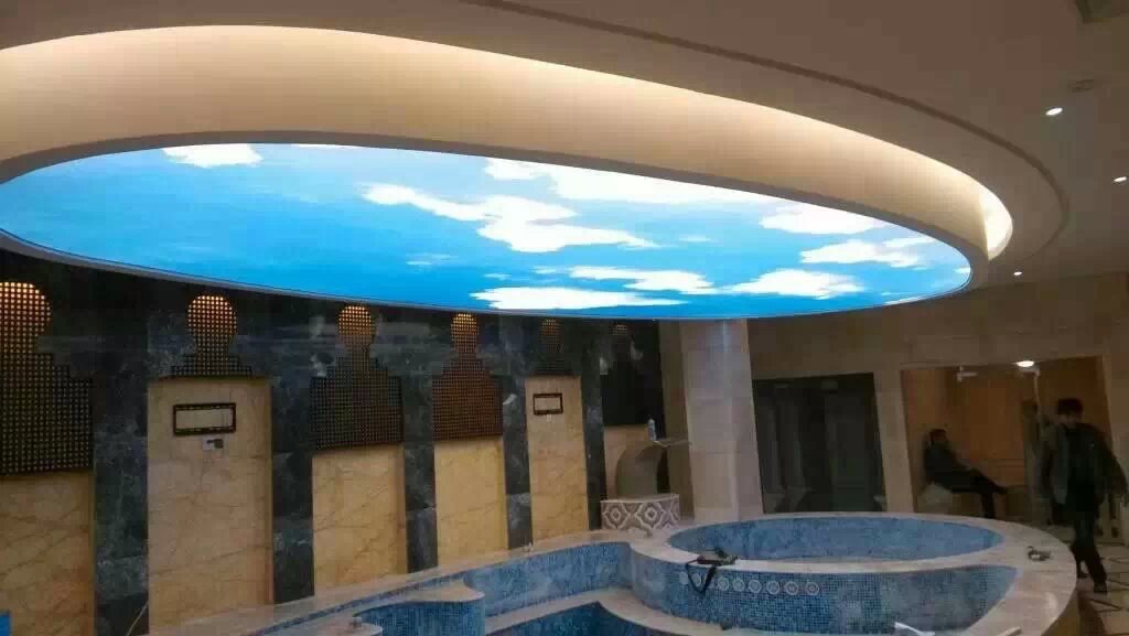 洗浴蓝天白云...