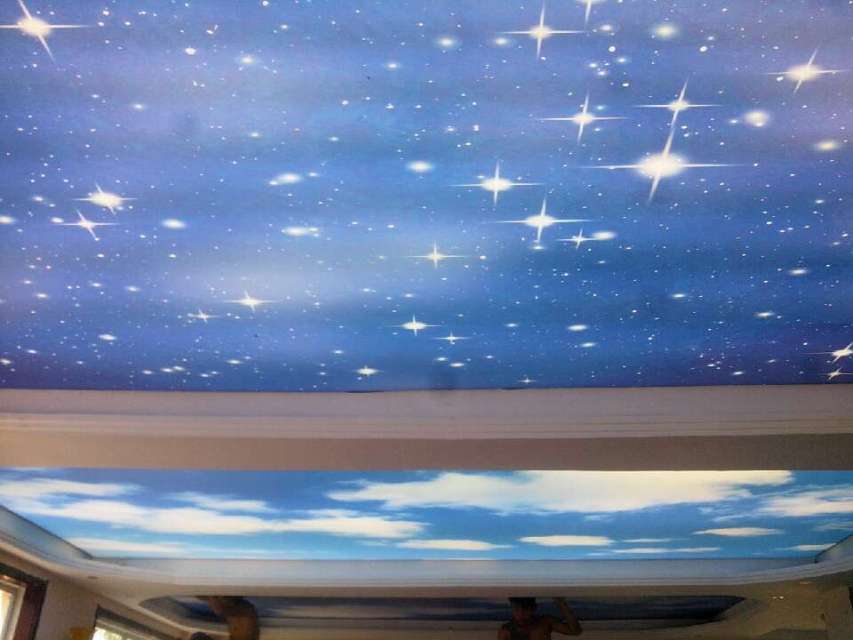 蓝天白云和星空...